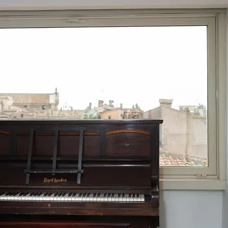 House Santa Caterina روما
